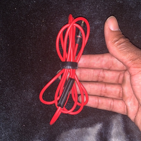 Beats by Dre solo headphones - Picture 6 of 8